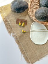 Load image into Gallery viewer, Avocado