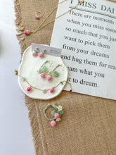 Cargar imagen en el visor de la galería, Strawberry (Pink)